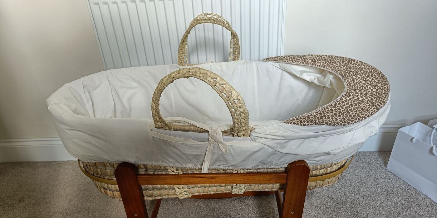 An empty Moses basket